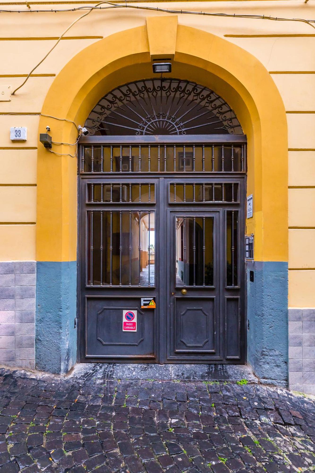 Bed & Breakfast Civico 33 Napels